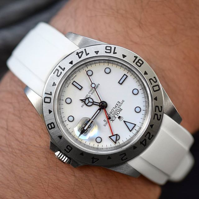 Everest Curved Rubber Strap White EH5 with Tang Buckle for Rolex Sports Models